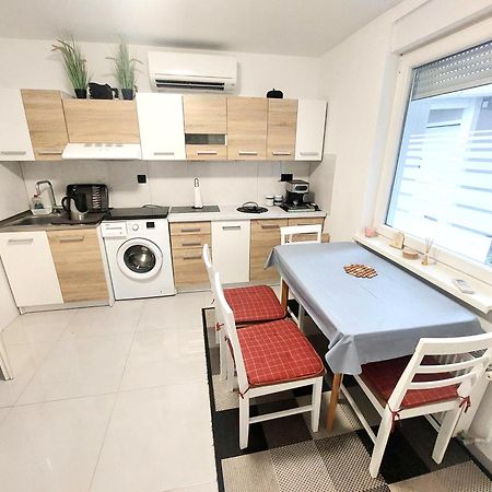 Jo-Ma Apartma - Safe Parking Ljubljana Eksteriør bilde